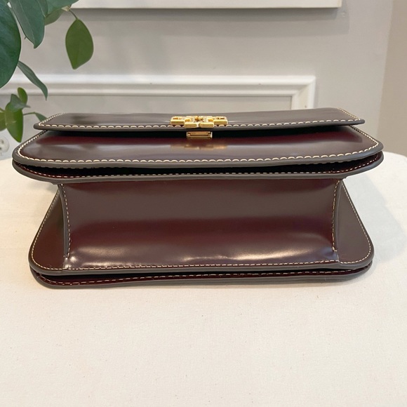 🔥NeW! Tory Burch Britten Smooth Medium Adjustable Shoulder Bag - Picture 15 of 17